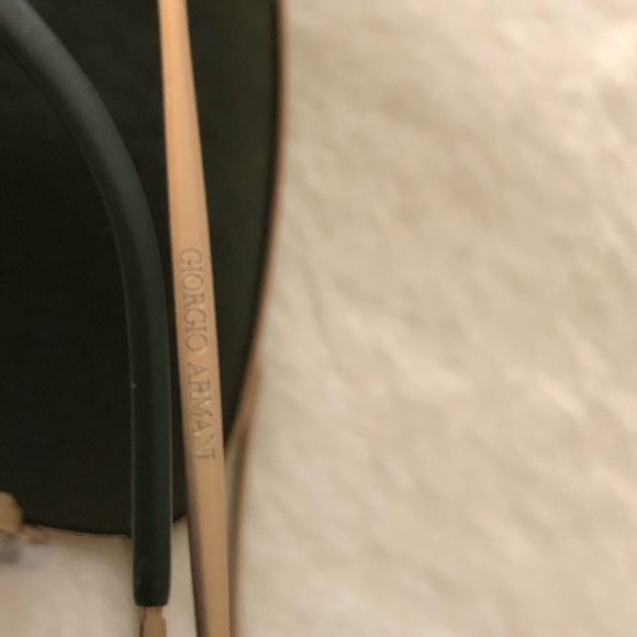 COPY - Giorgio Armani Sun glasses - Picture 5 of 5